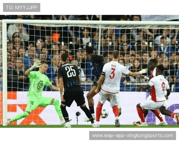 巴萨与布鲁日握手言和防守漏洞频现暴露无遗球队亟需改进 巴萨与布鲁日握手言和防守漏洞频现暴露无遗球队亟需改进