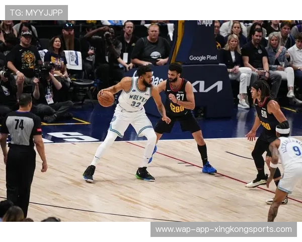 唐斯篮下强势补篮，森林狼打出得分回应