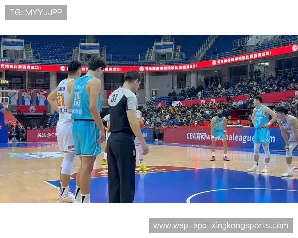 CBA青岛快速抓住中路机会,连续威胁形成压制