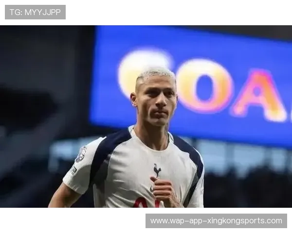 热刺哈维西蒙斯中场分球制造破门良机